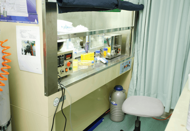 lab photo - 3s